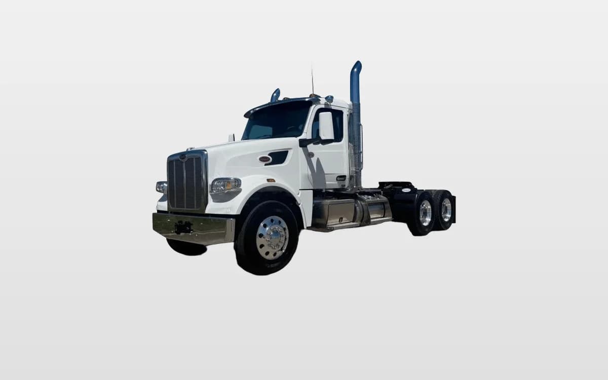 2025 Peterbilt 567