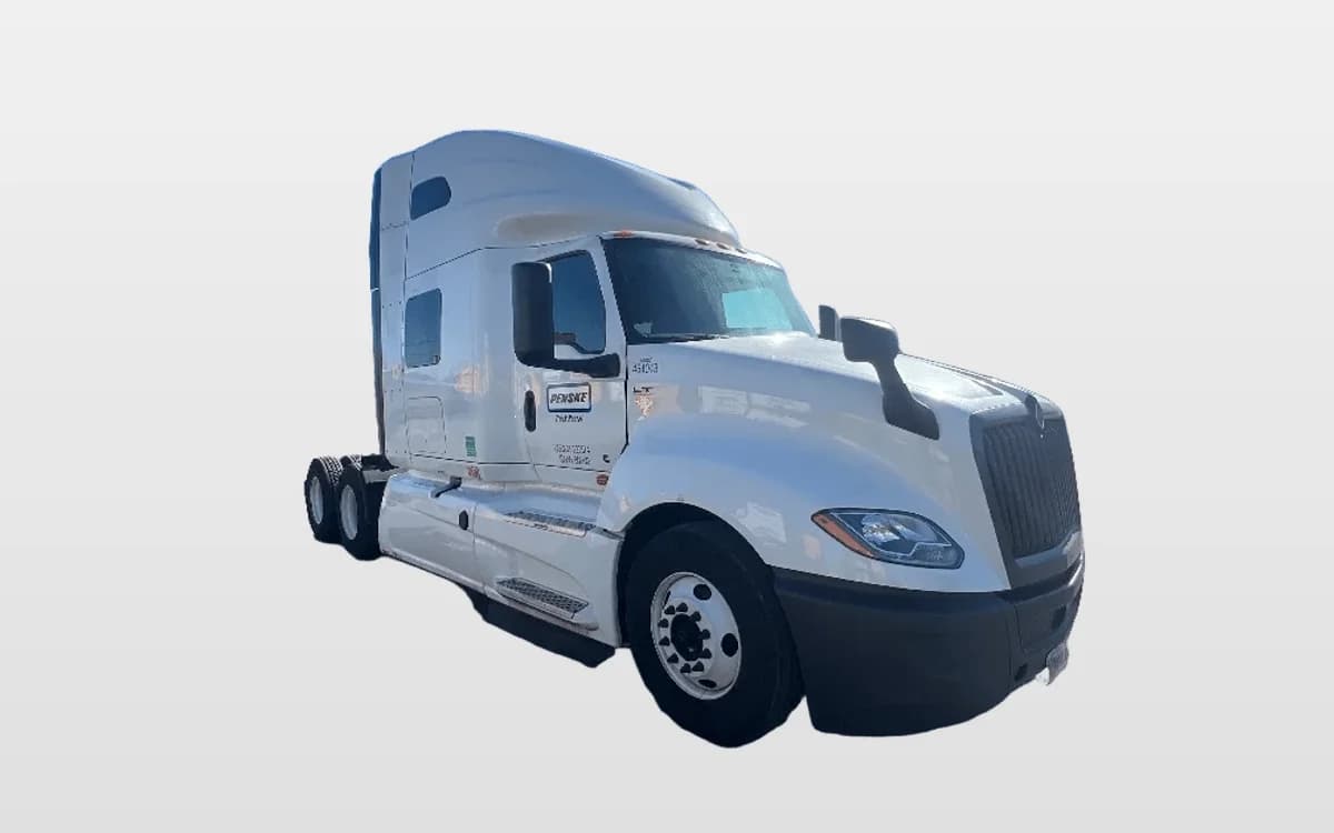 2022 International LT