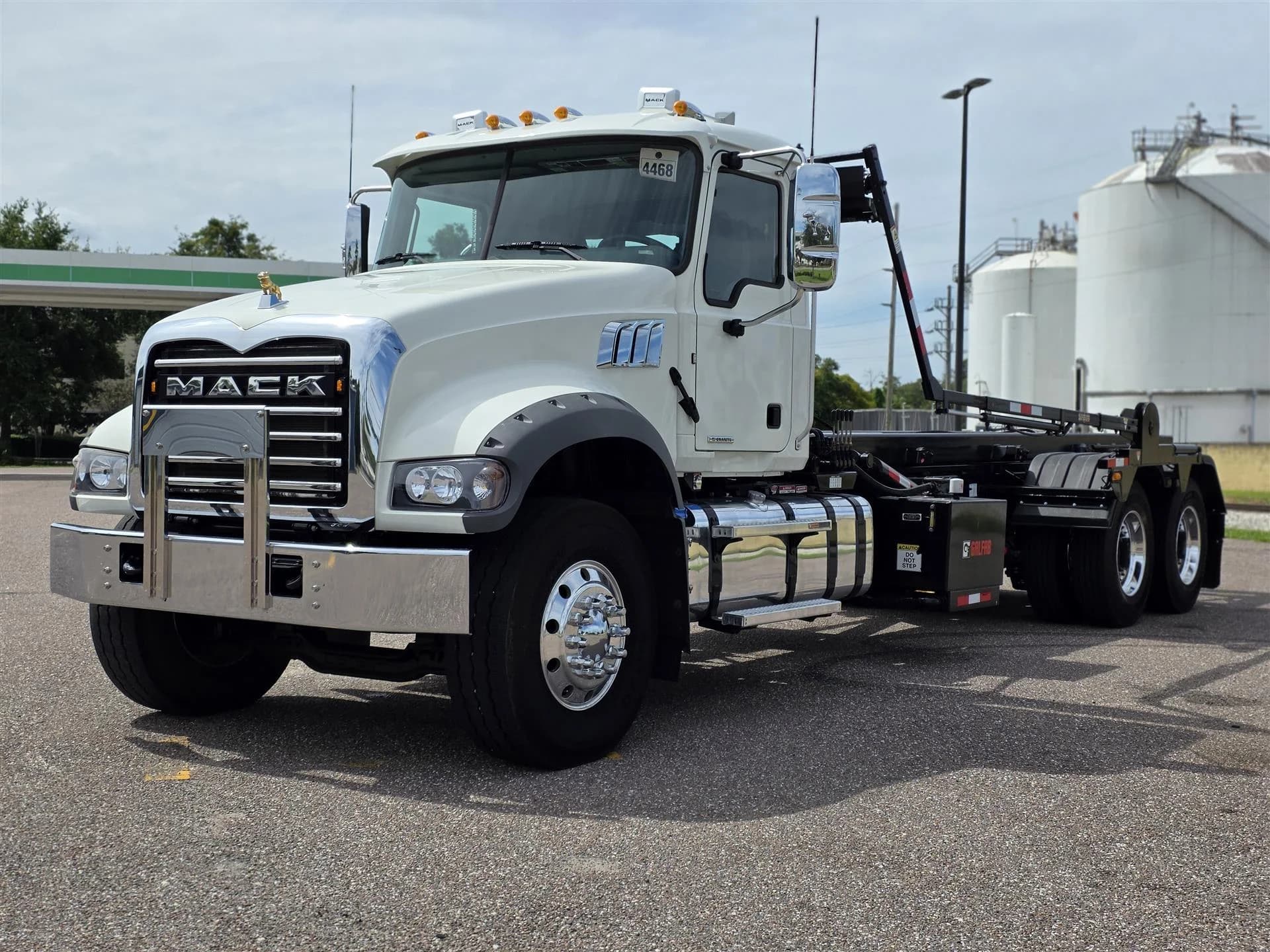 2024 Mack Granite