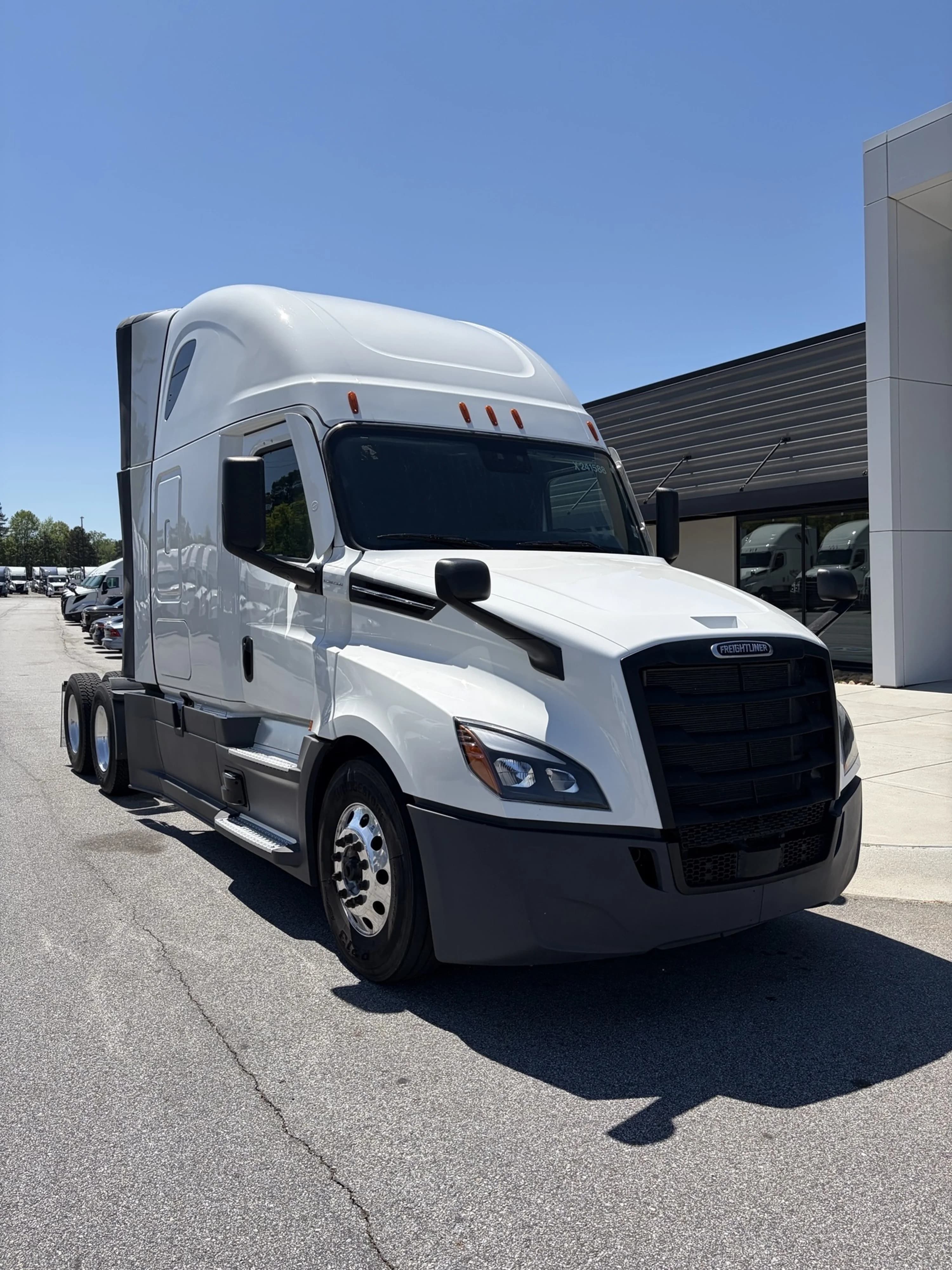 2024 Freightliner Cascadia