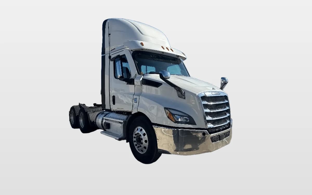 2021 Freightliner Cascadia in Arlington, TX