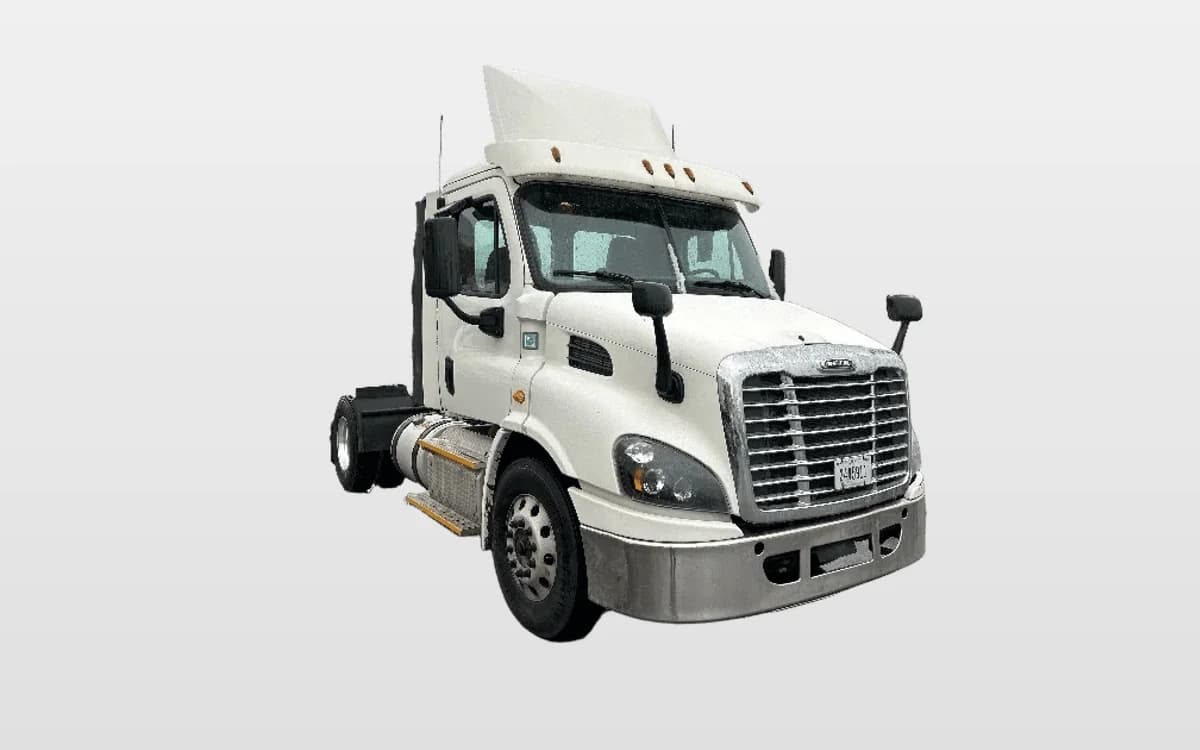 2017 Freightliner Cascadia in Binghamton, NY