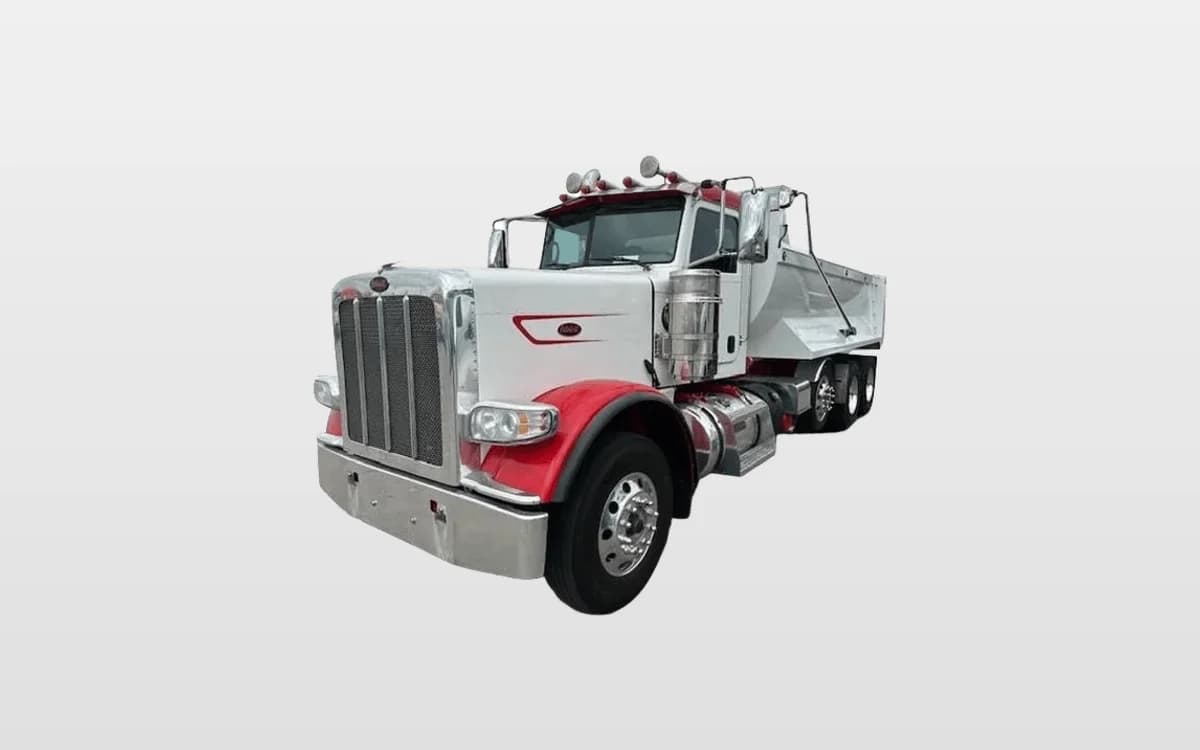 2023 Peterbilt 389