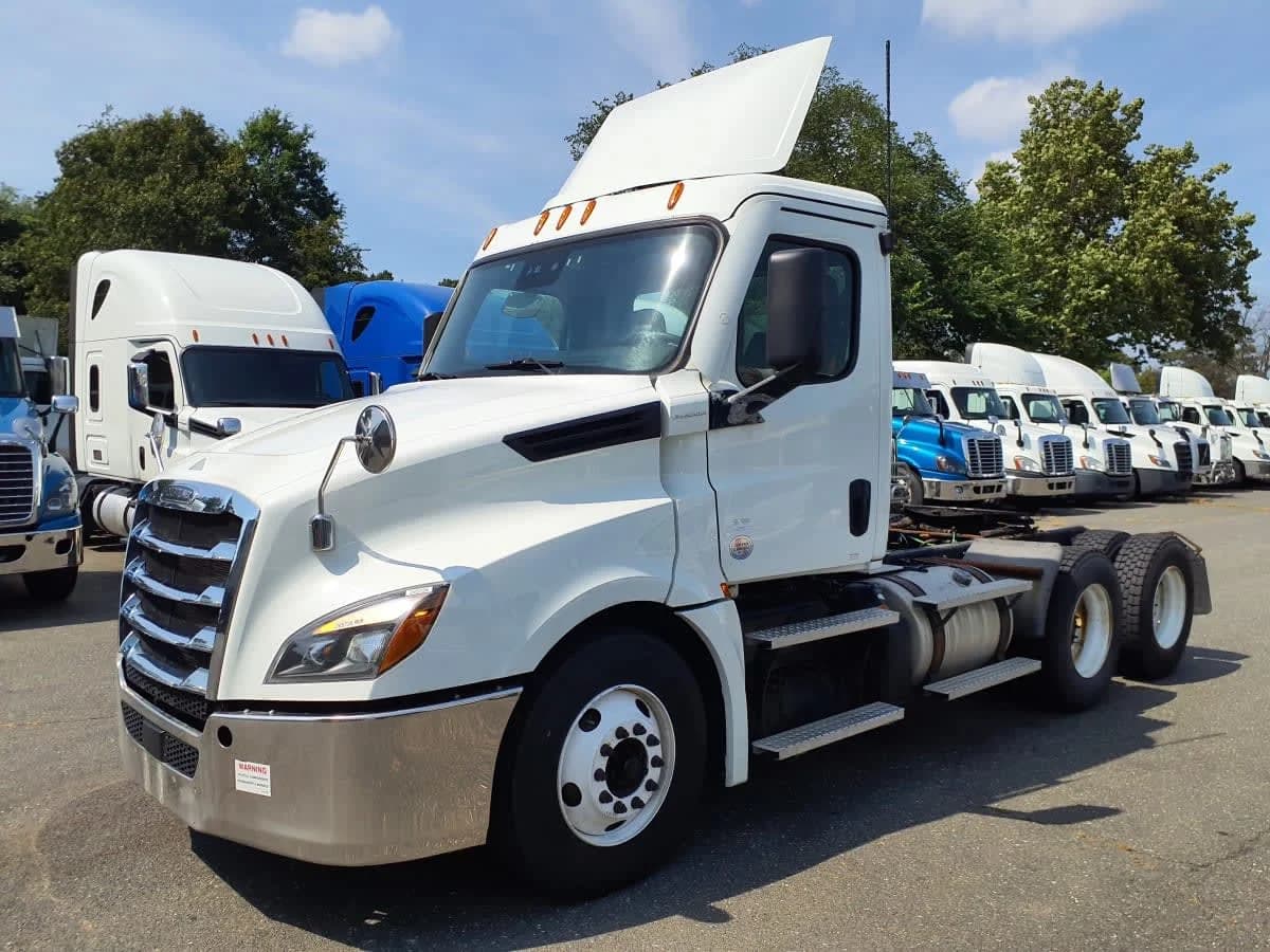 2021 Freightliner Cascadia