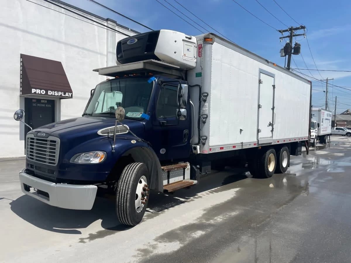 2019 Freightliner M2 106
