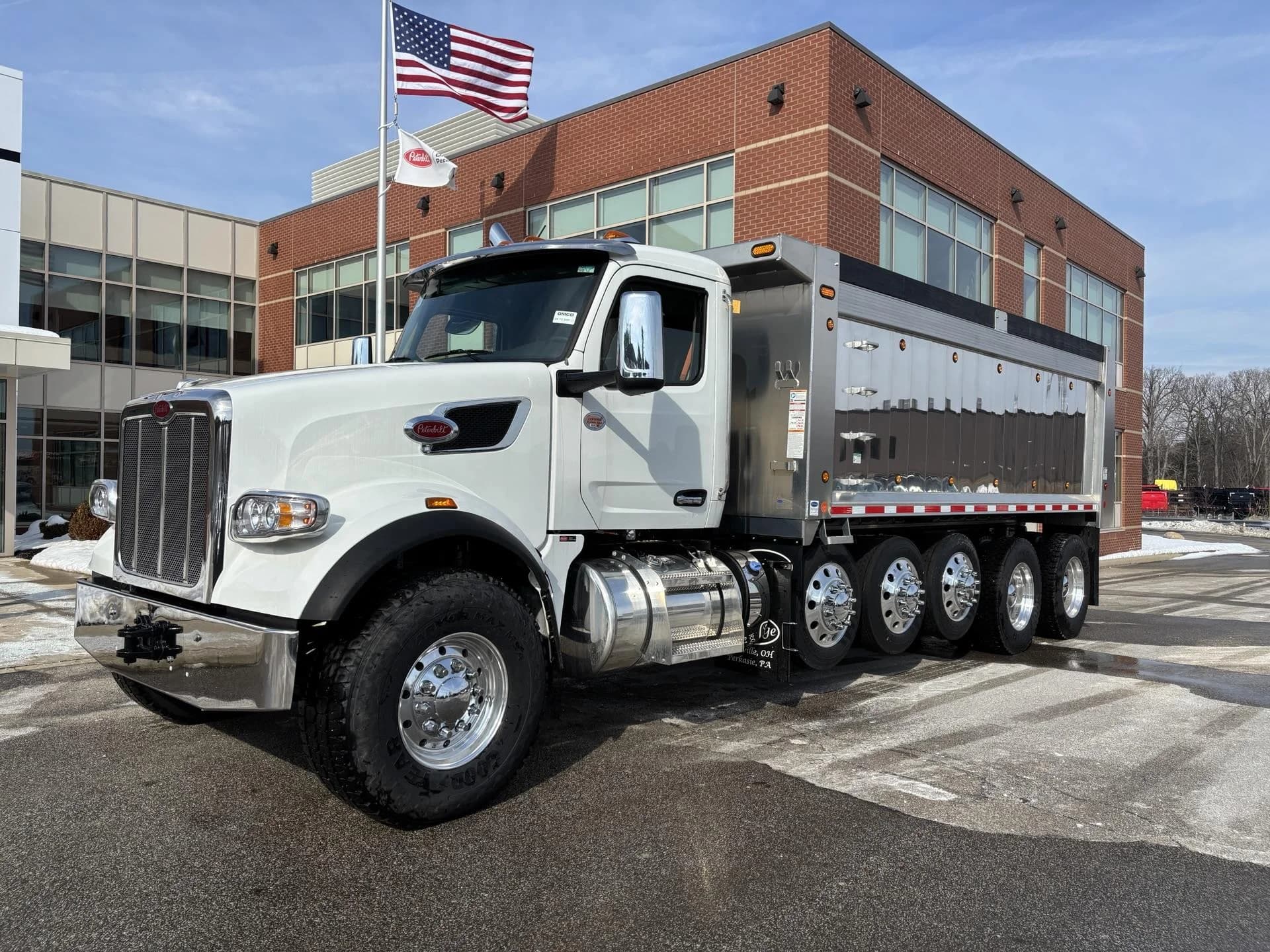 2026 Peterbilt 567