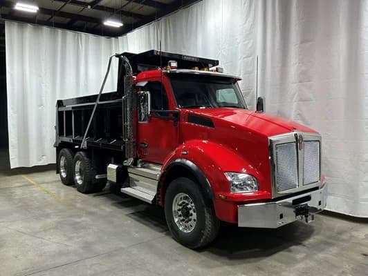 2027 Kenworth T880