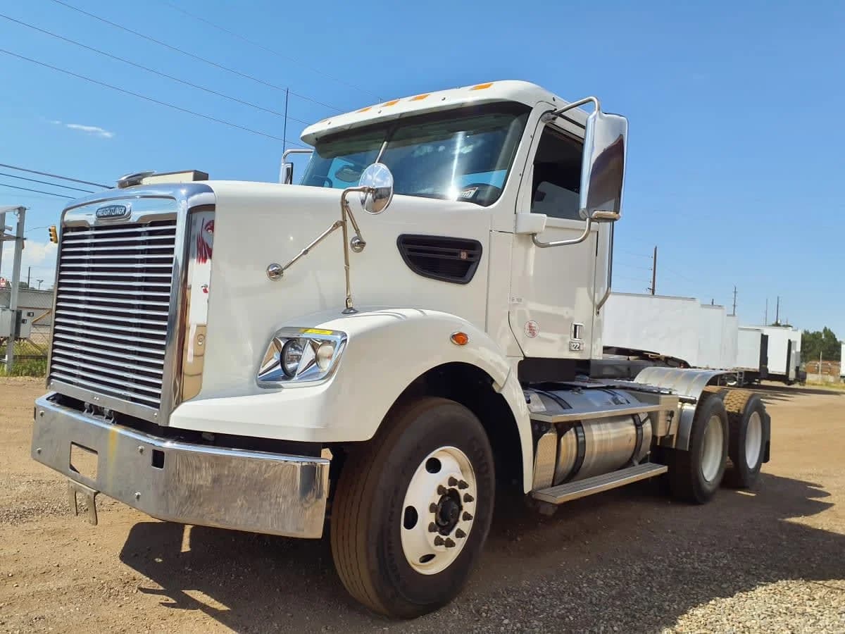 2019 Freightliner 122SD
