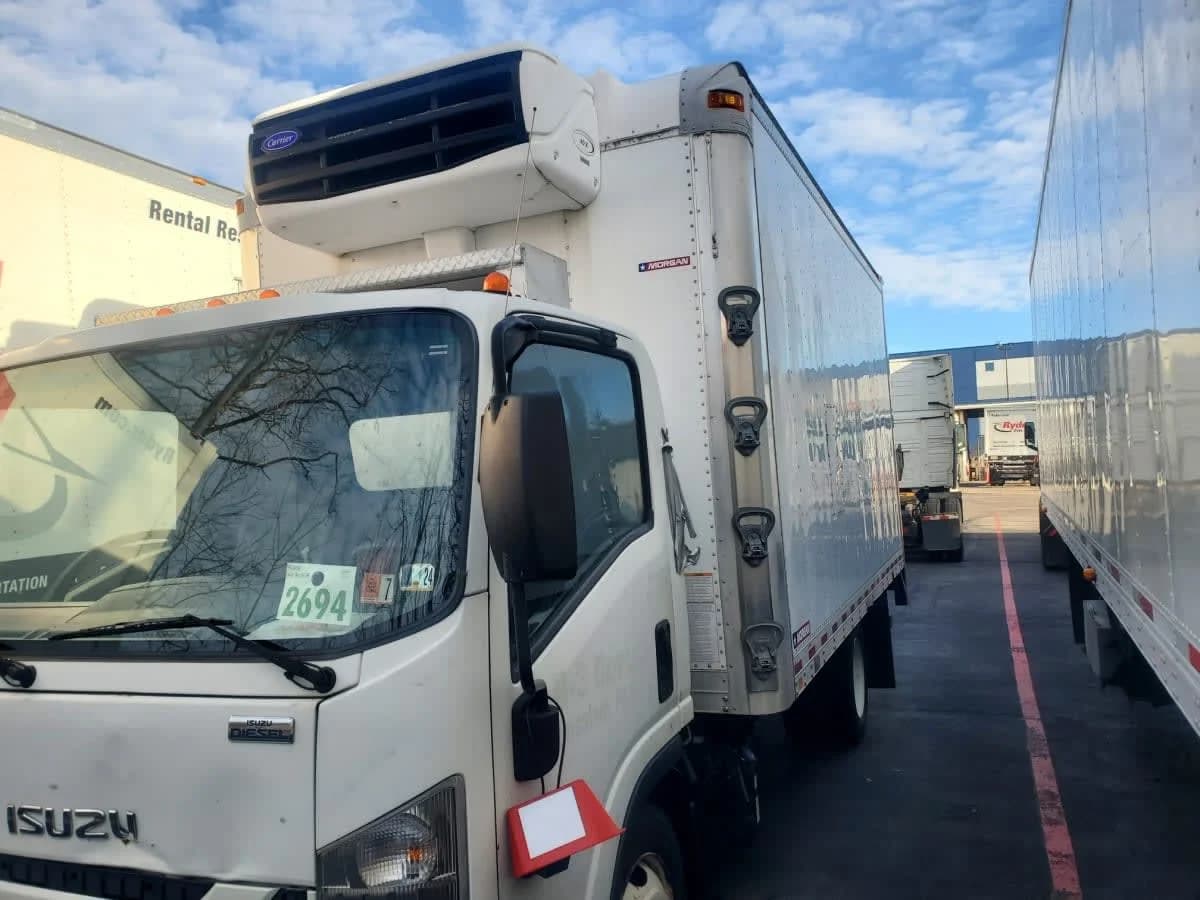 2018 Isuzu NRR