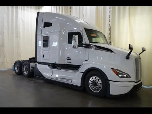 2027 Kenworth T680
