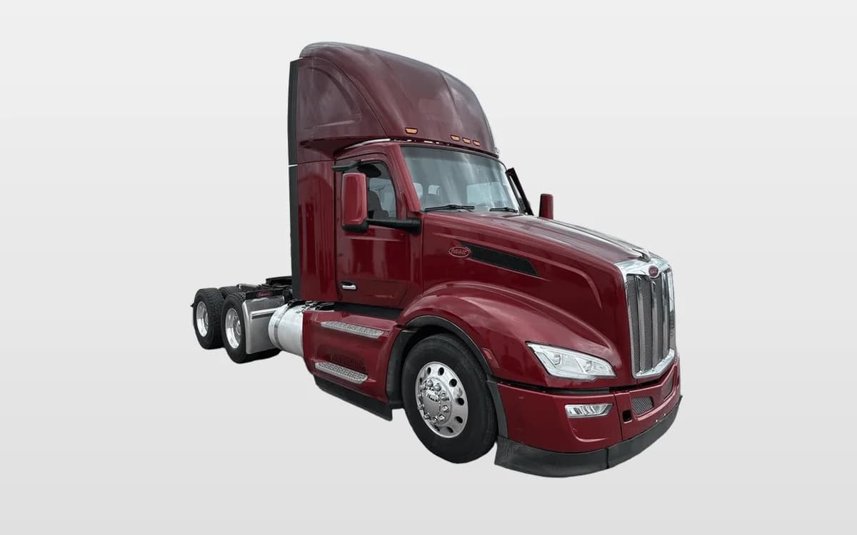 2022 Peterbilt 579