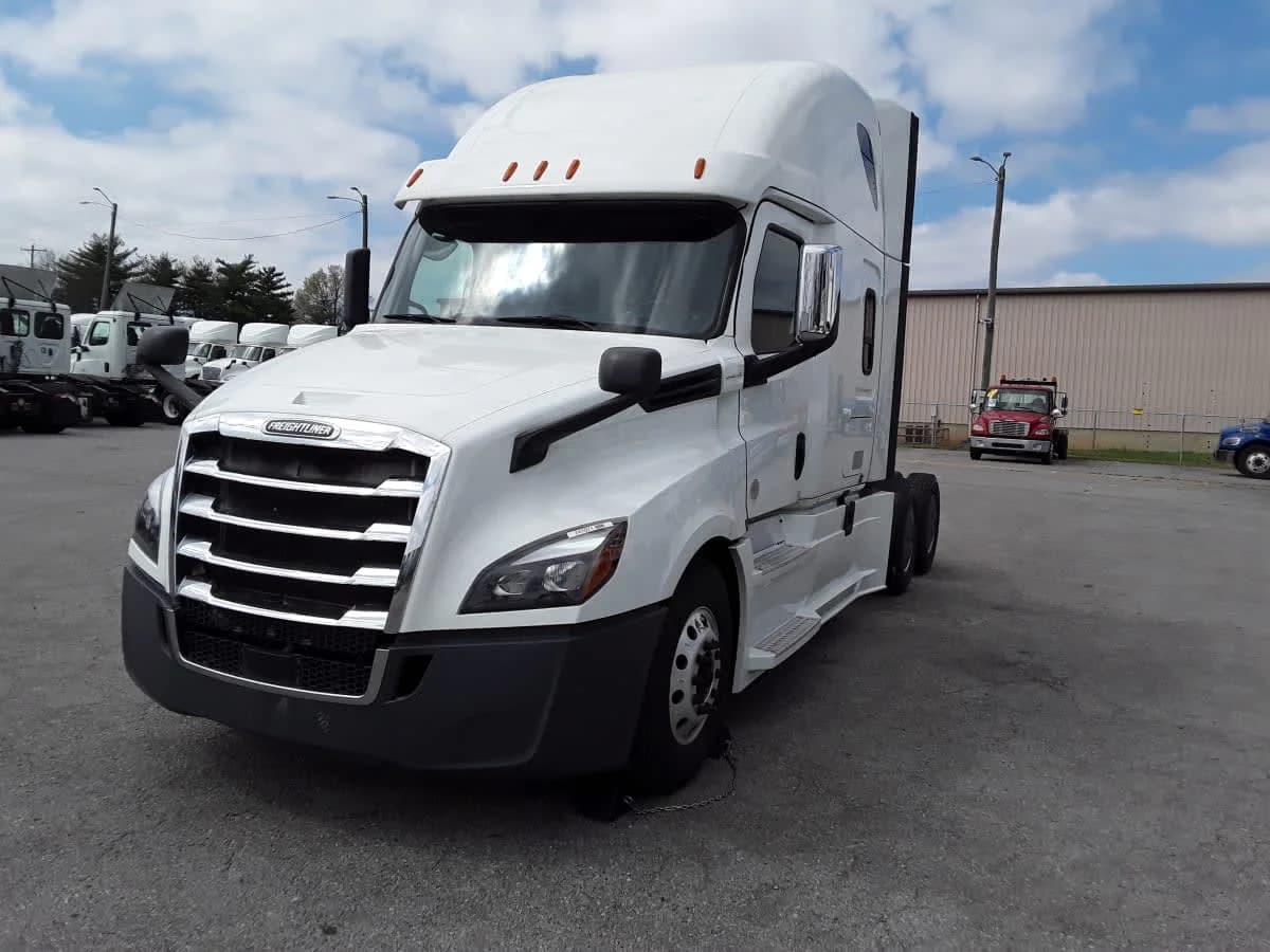 2020 Freightliner Cascadia