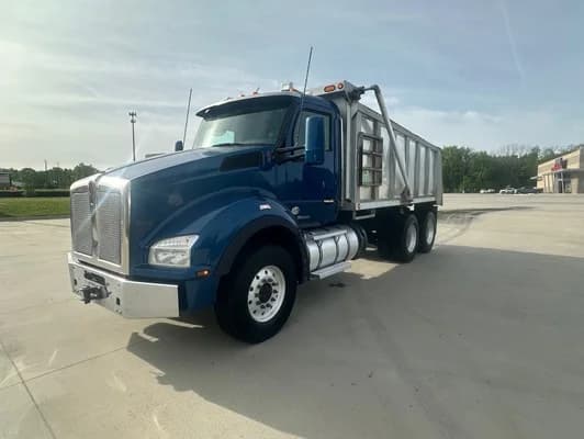 2021 Kenworth T880