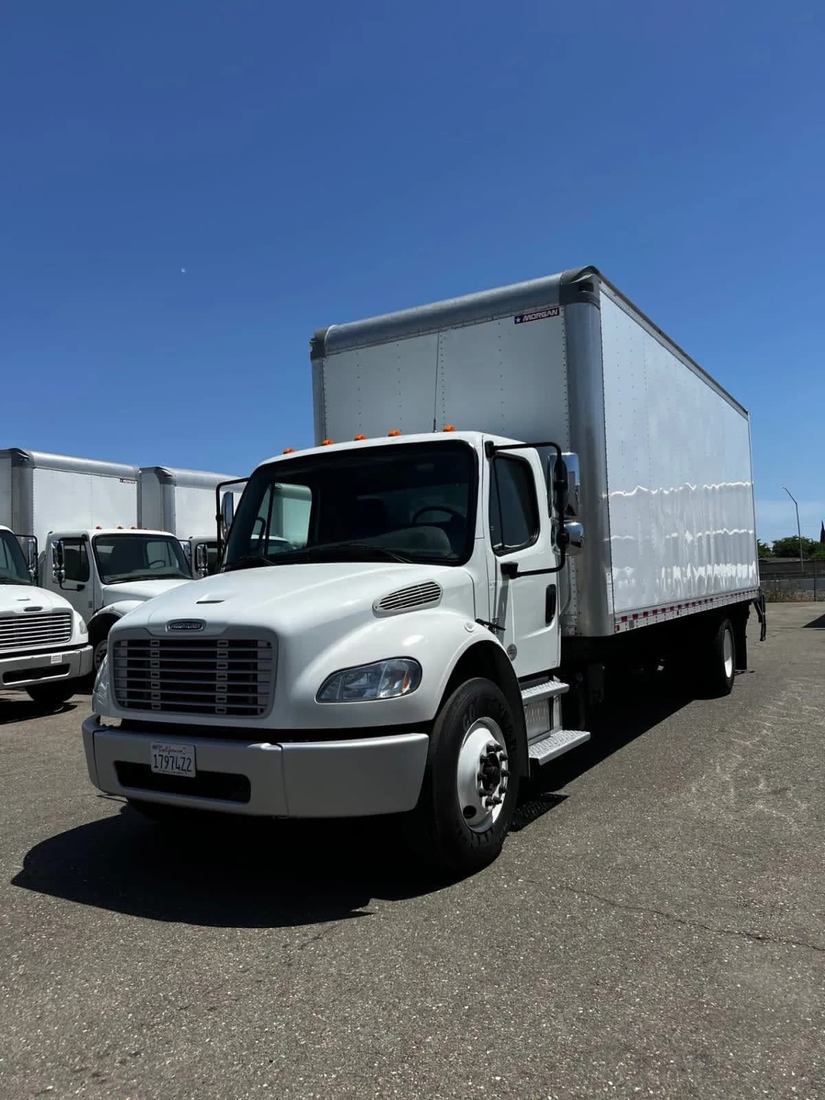 2021 Freightliner M2 106