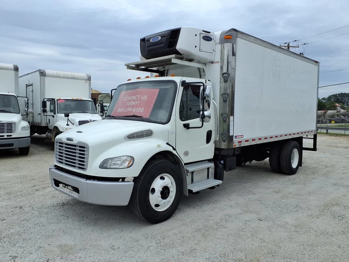 2019 Freightliner M2 106