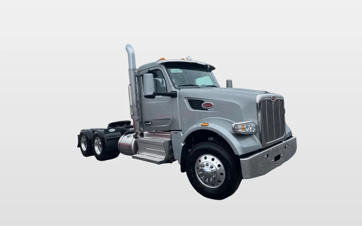 2027 Peterbilt 567