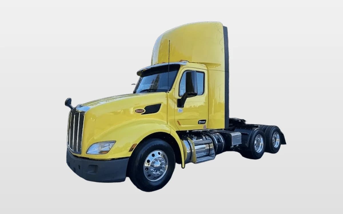 2021 PETERBILT 579