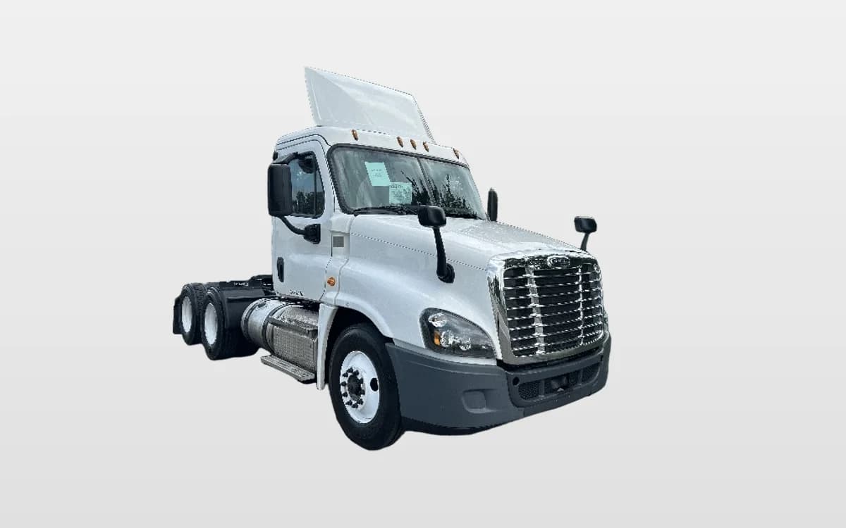 2019 Freightliner Cascadia in Knoxville, TN
