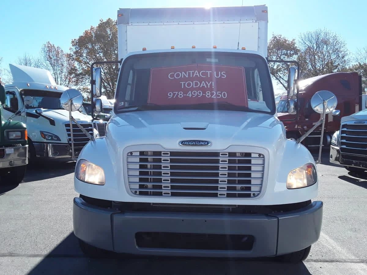 2019 Freightliner M2 106
