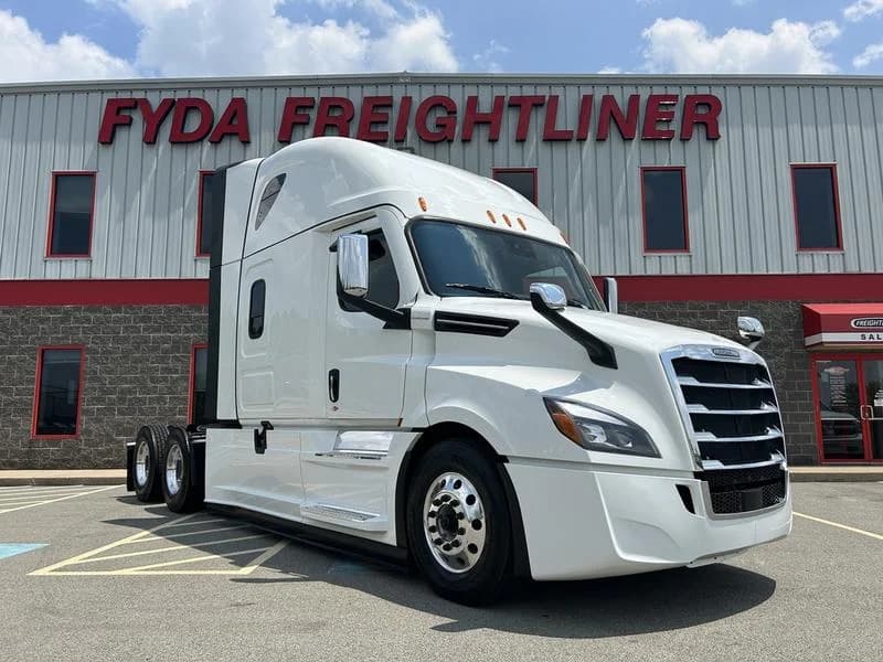 2026 Freightliner Cascadia