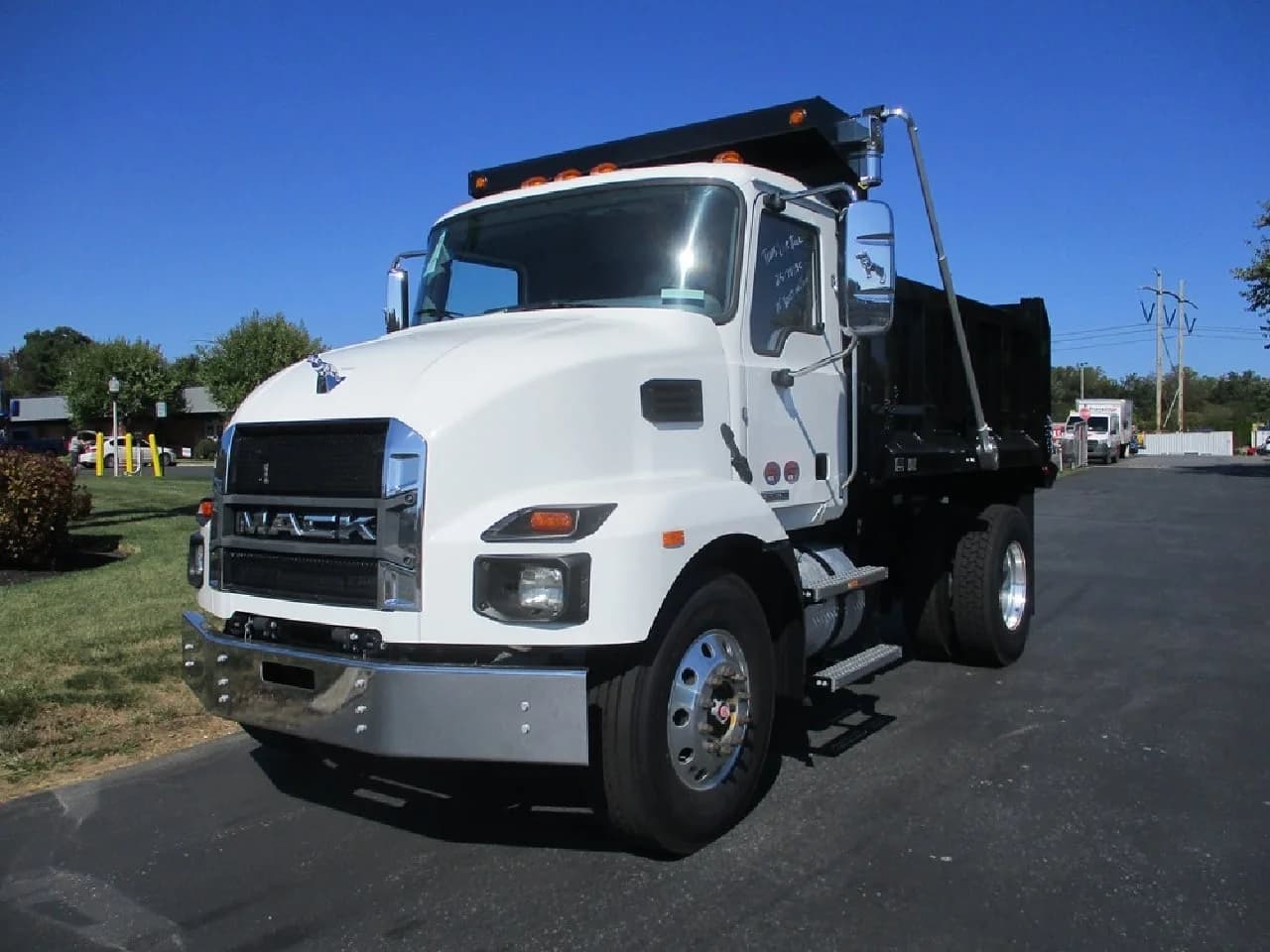 2025 Mack MD