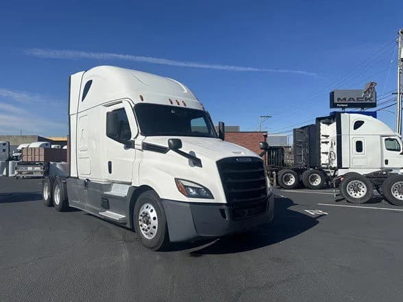 2022 Freightliner Cascadia