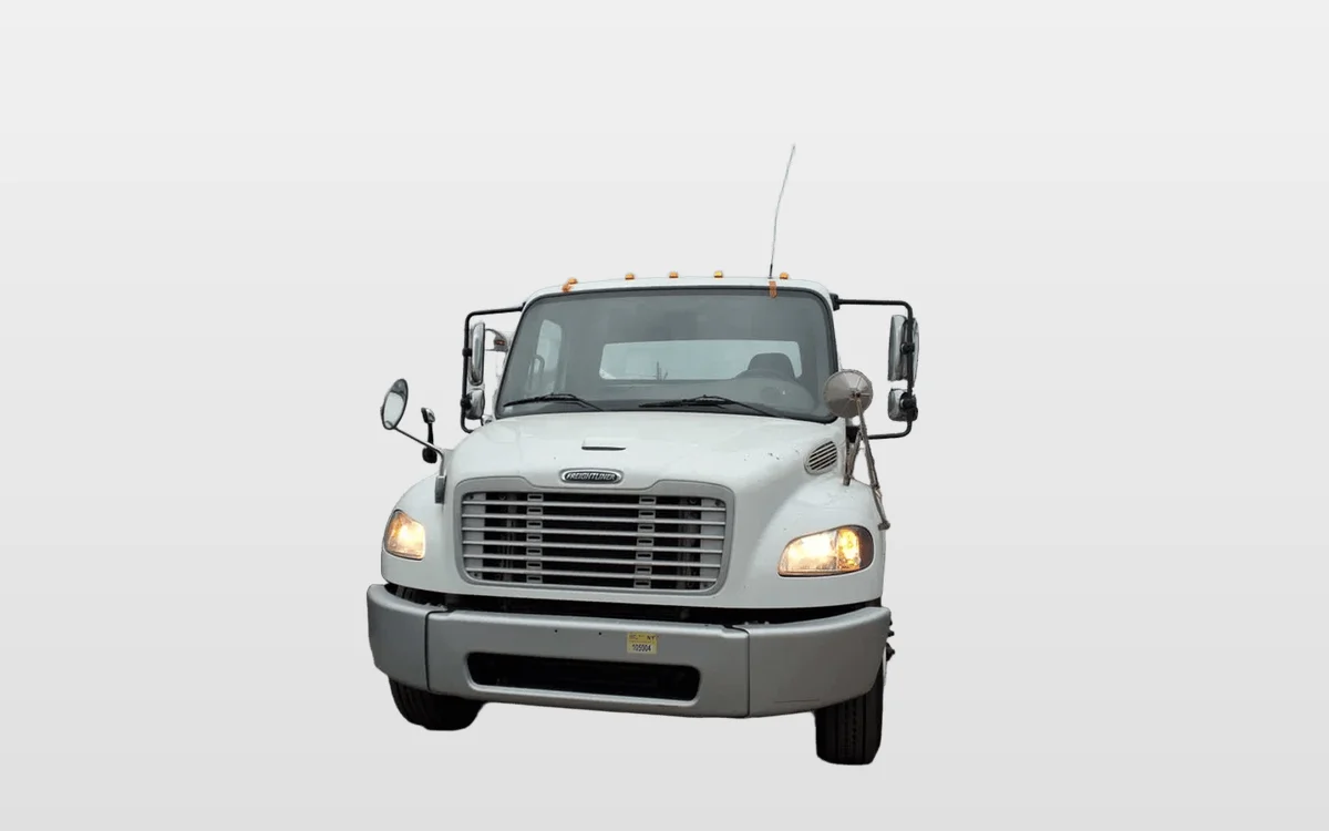 2019 Freightliner M2 106