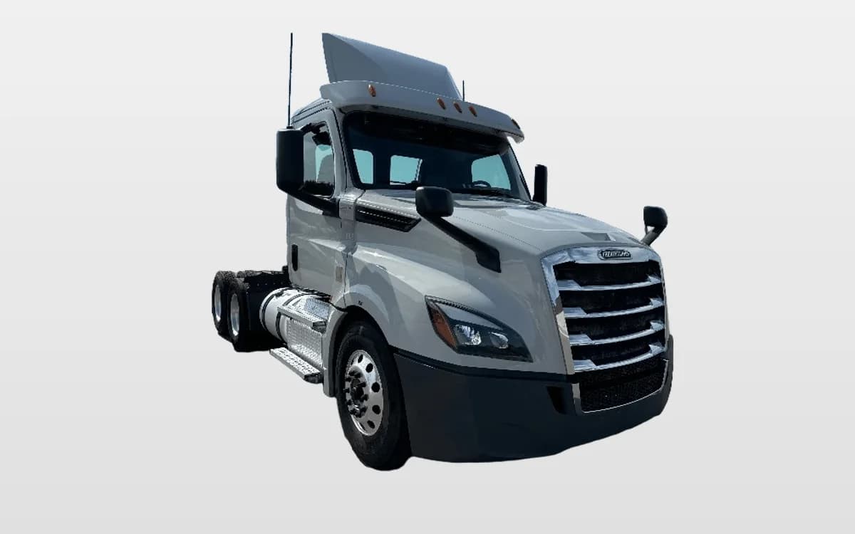 2020 Freightliner Cascadia in Byron Center, MI