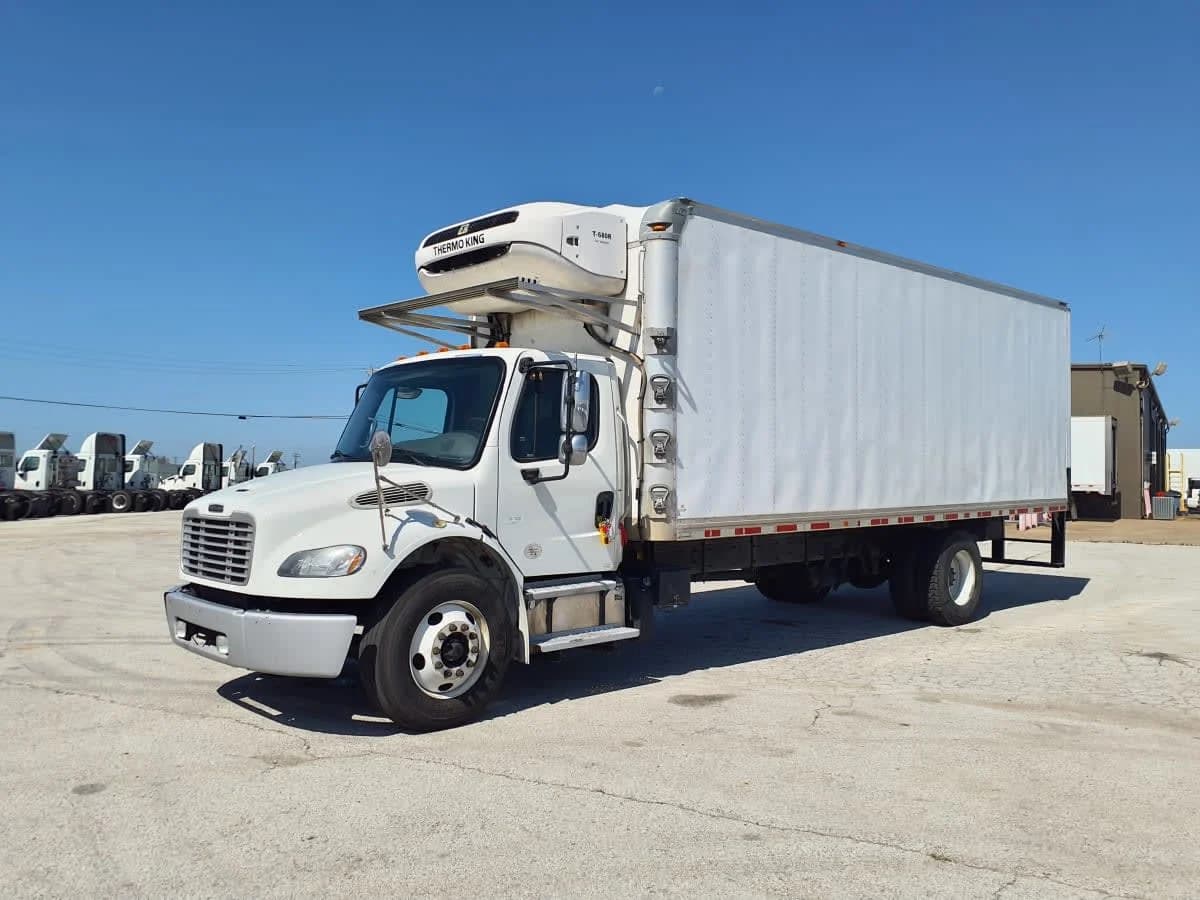 2018 Freightliner M2 106
