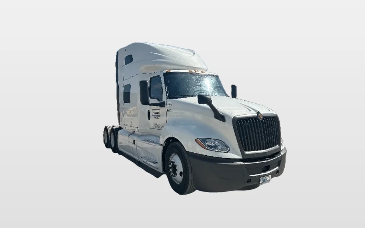 2022 International LT