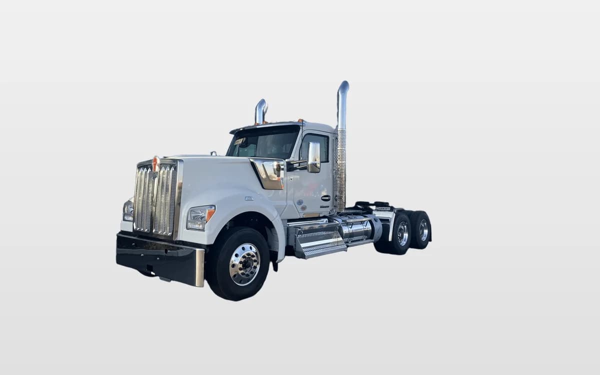 2026 Kenworth W990