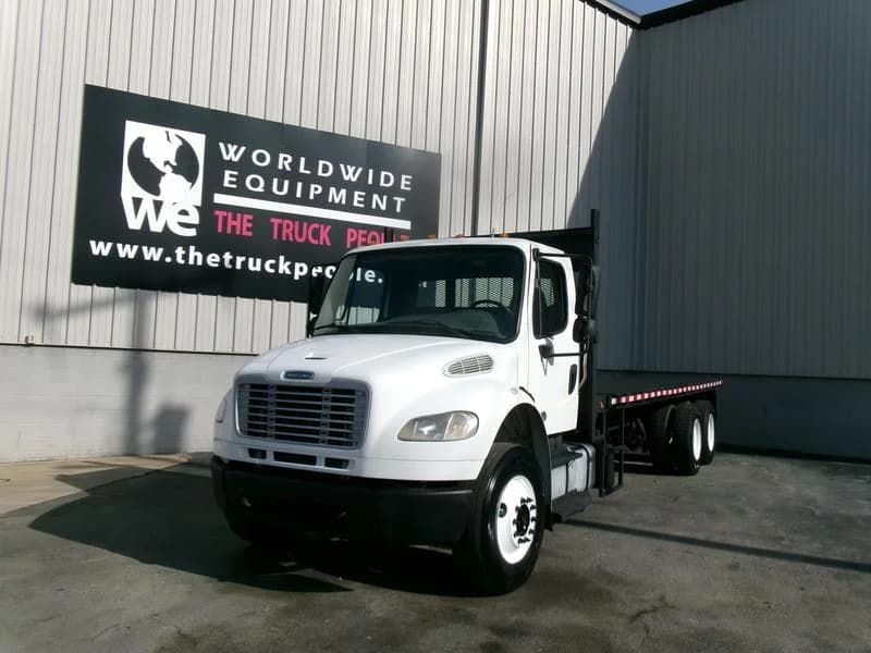 2015 Freightliner M2 106