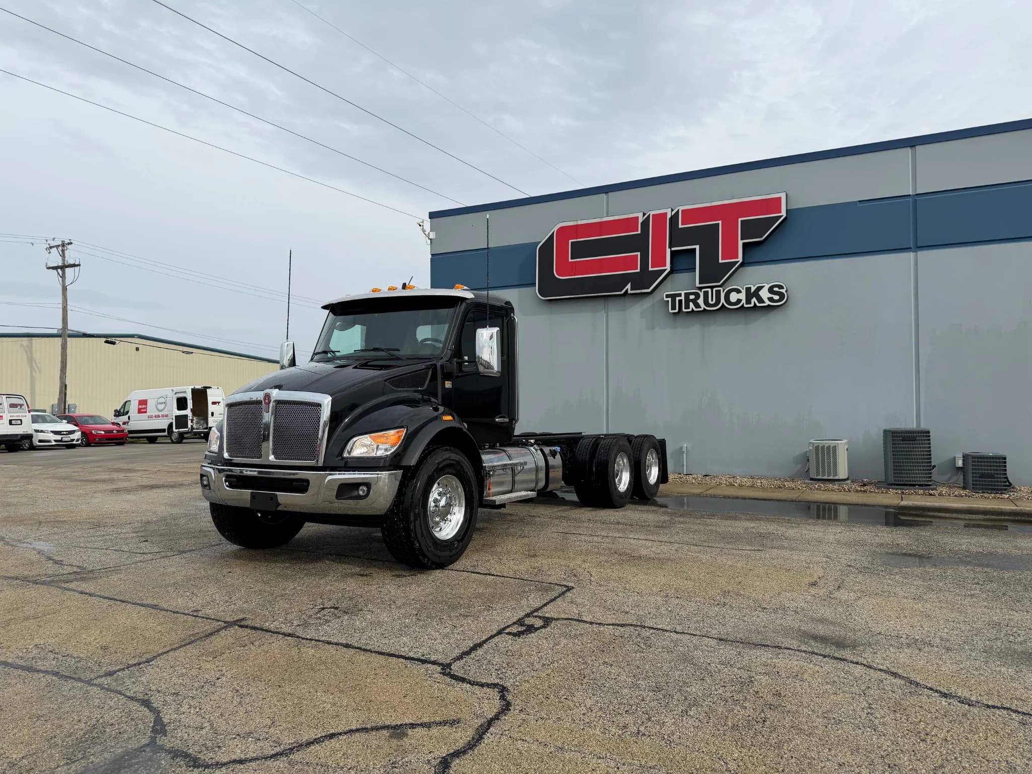 2027 Kenworth T480
