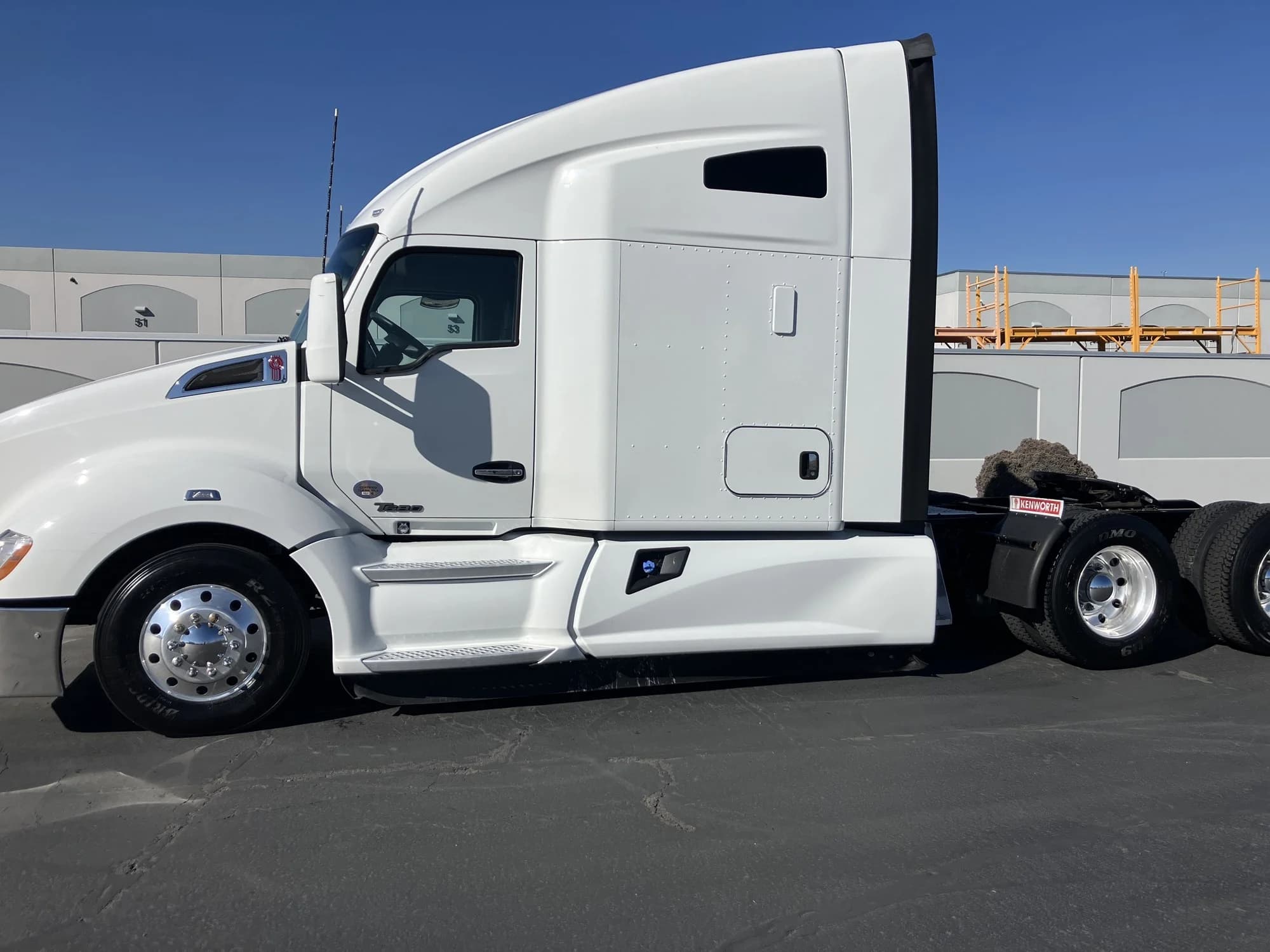 2022 Kenworth T680