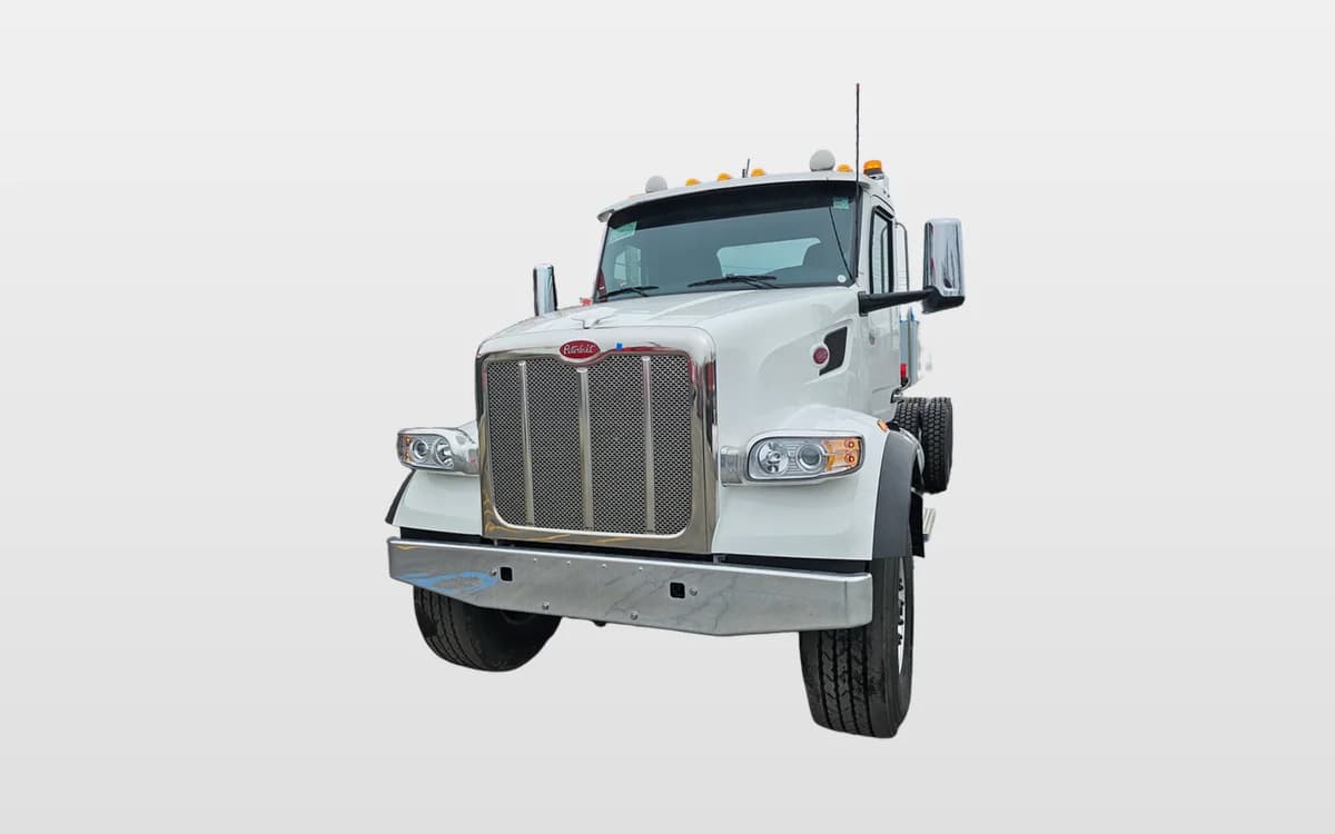 2025 Peterbilt 567 in BUFFALO, NY
