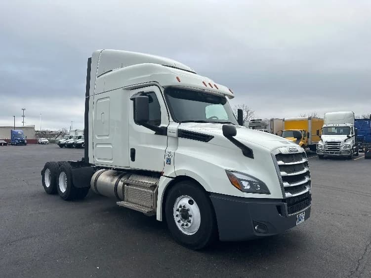 2020 Freightliner Cascadia
