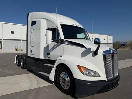 2023 Kenworth T680