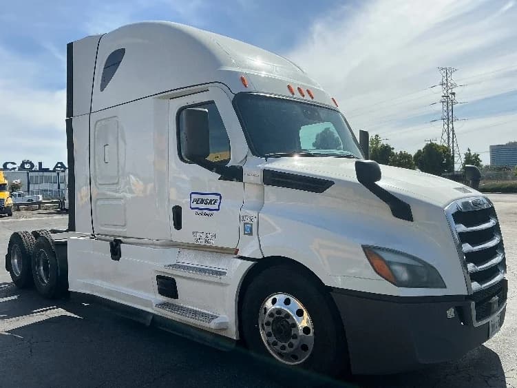 2021 Freightliner Cascadia