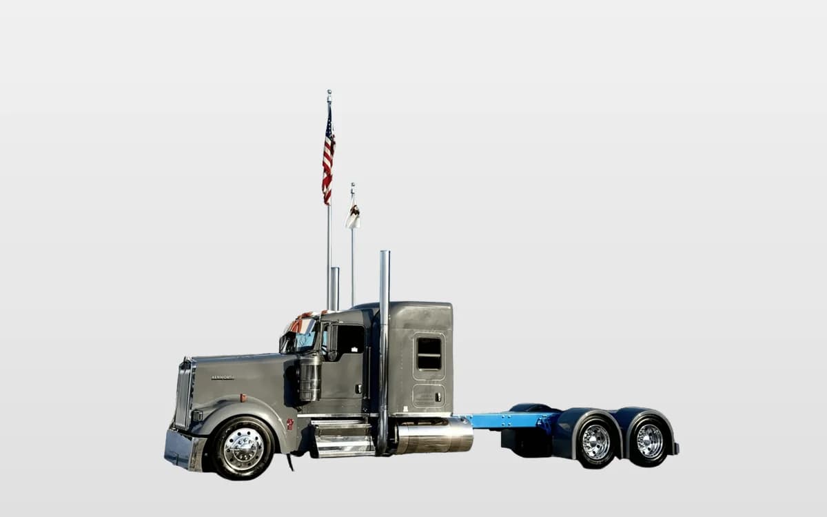 2019 Kenworth W900