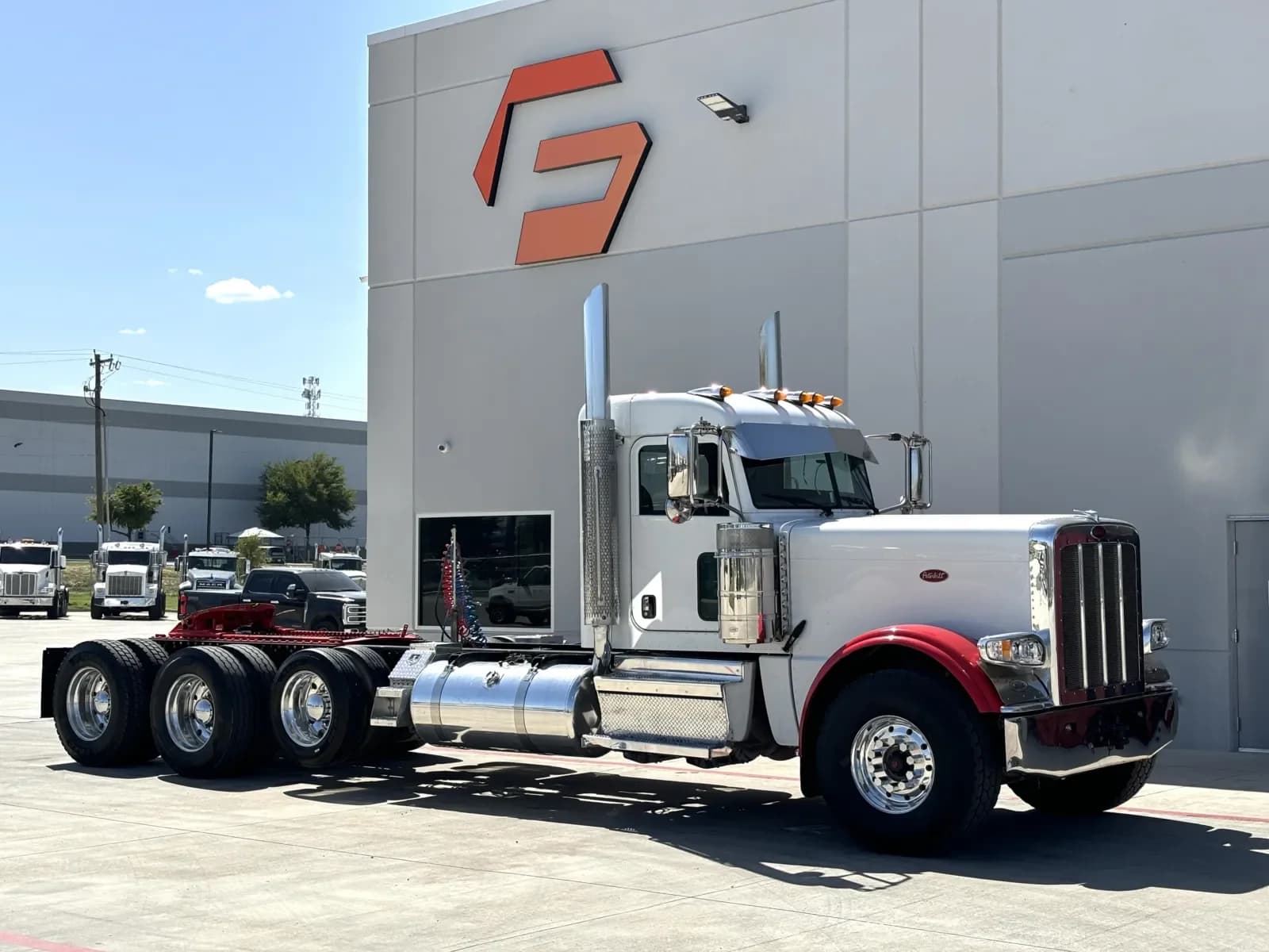 2019 Peterbilt 389