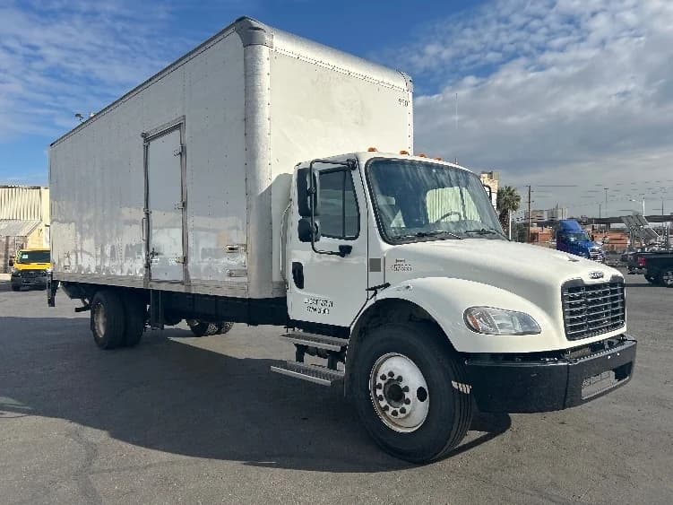 2022 Freightliner M2 106