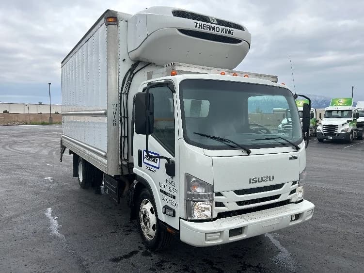 2022 Isuzu NRR