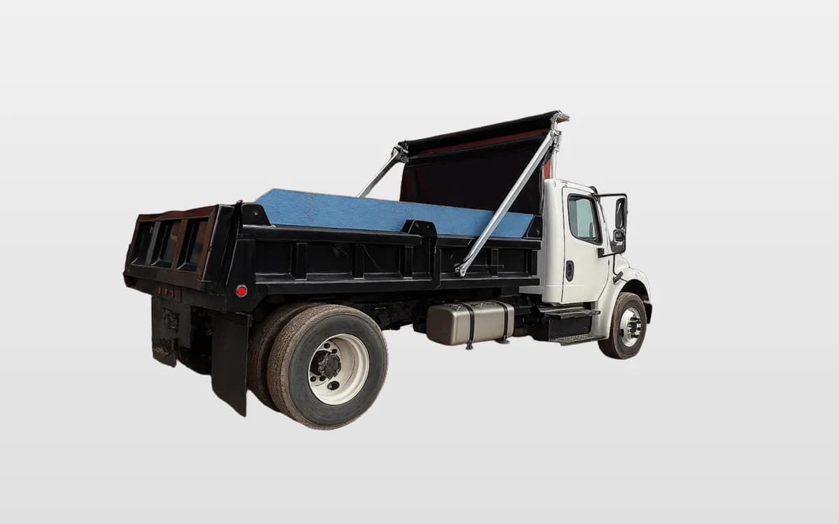 2015 Freightliner M2 106