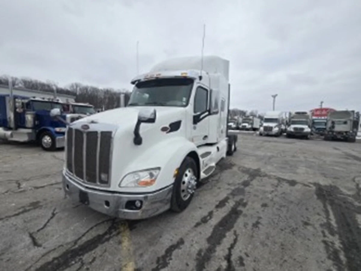 2020 Peterbilt 579