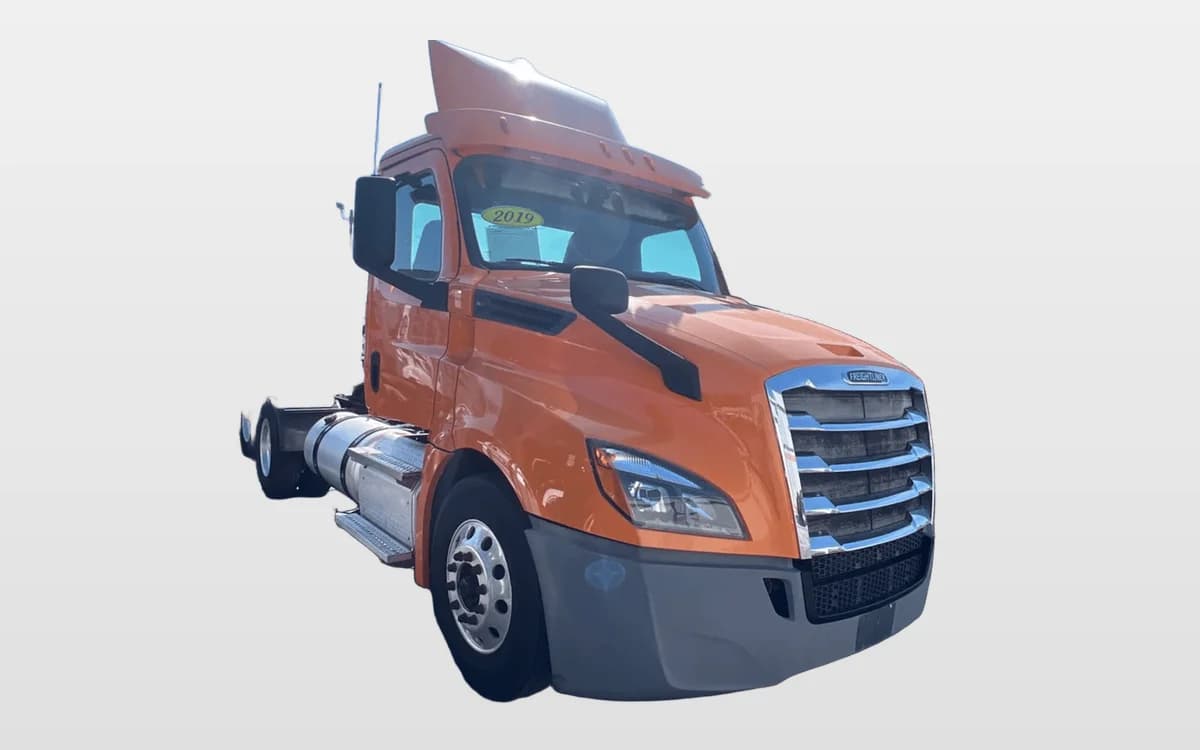 2019 Freightliner Cascadia in Tampa, FL