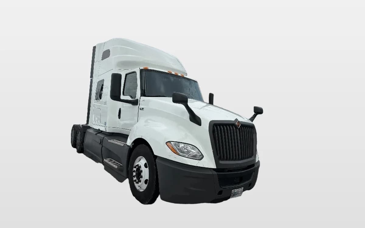 2023 International LT