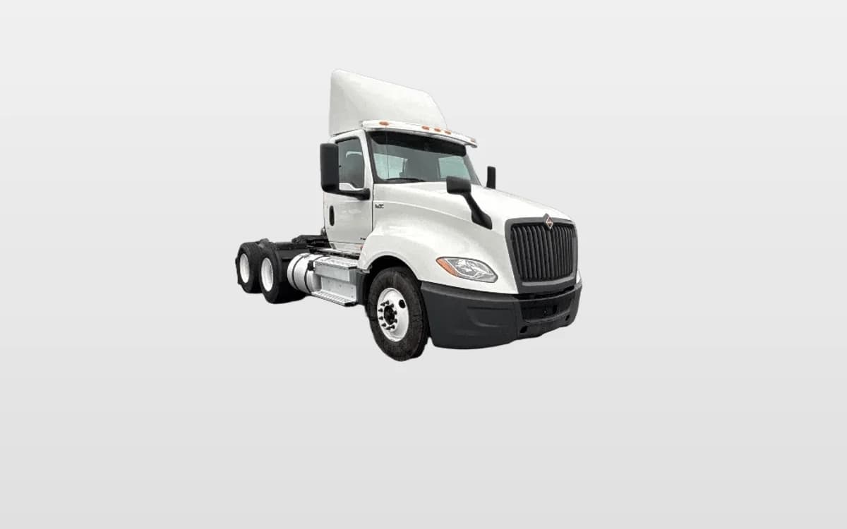 2020 International LT in Piqua, OH