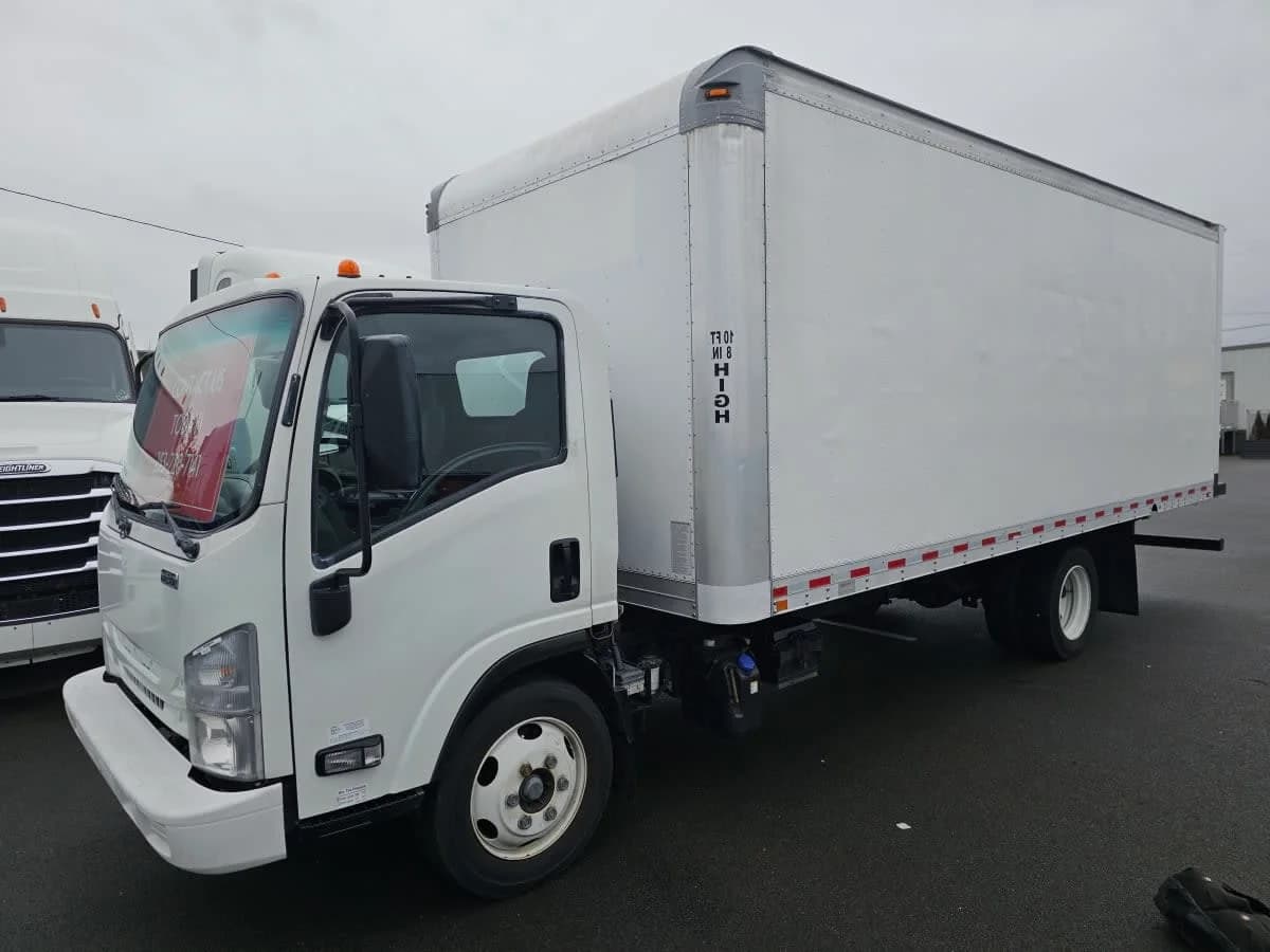 2018 Isuzu NRR