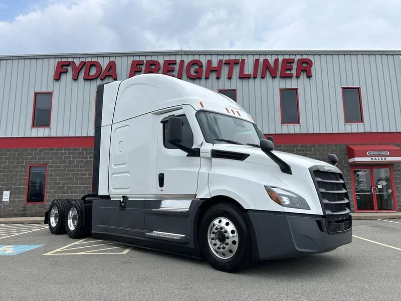 2026 Freightliner Cascadia