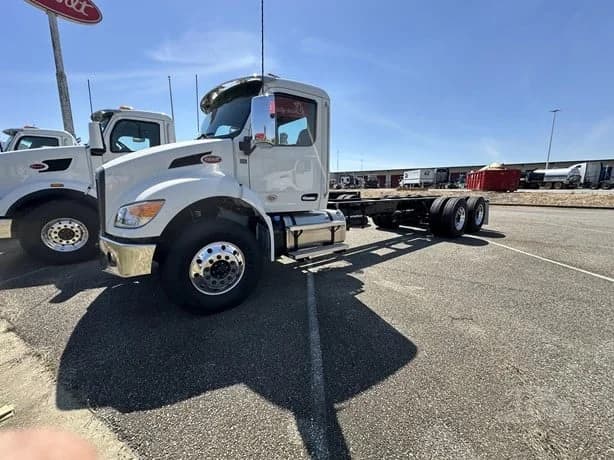 2025 Peterbilt